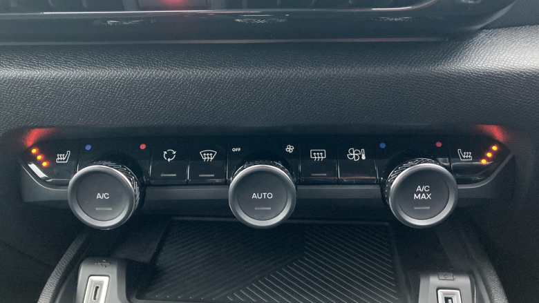 Citroen C4 1.2 PureTech [130] Max 5dr Auto Petrol Hatchback